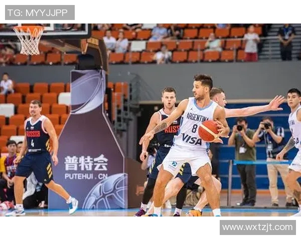 美国与俄罗斯男篮巅峰对决谁能在篮球场上笑到最后